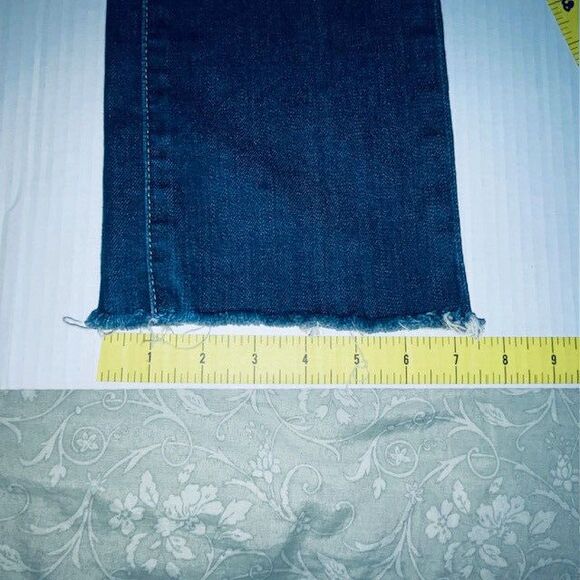 AG Jeans Womens 28R Fits 29x31 Blue Denim Alexa Mid Rise Slim Boot Frayed Hem - Picture 9 of 11